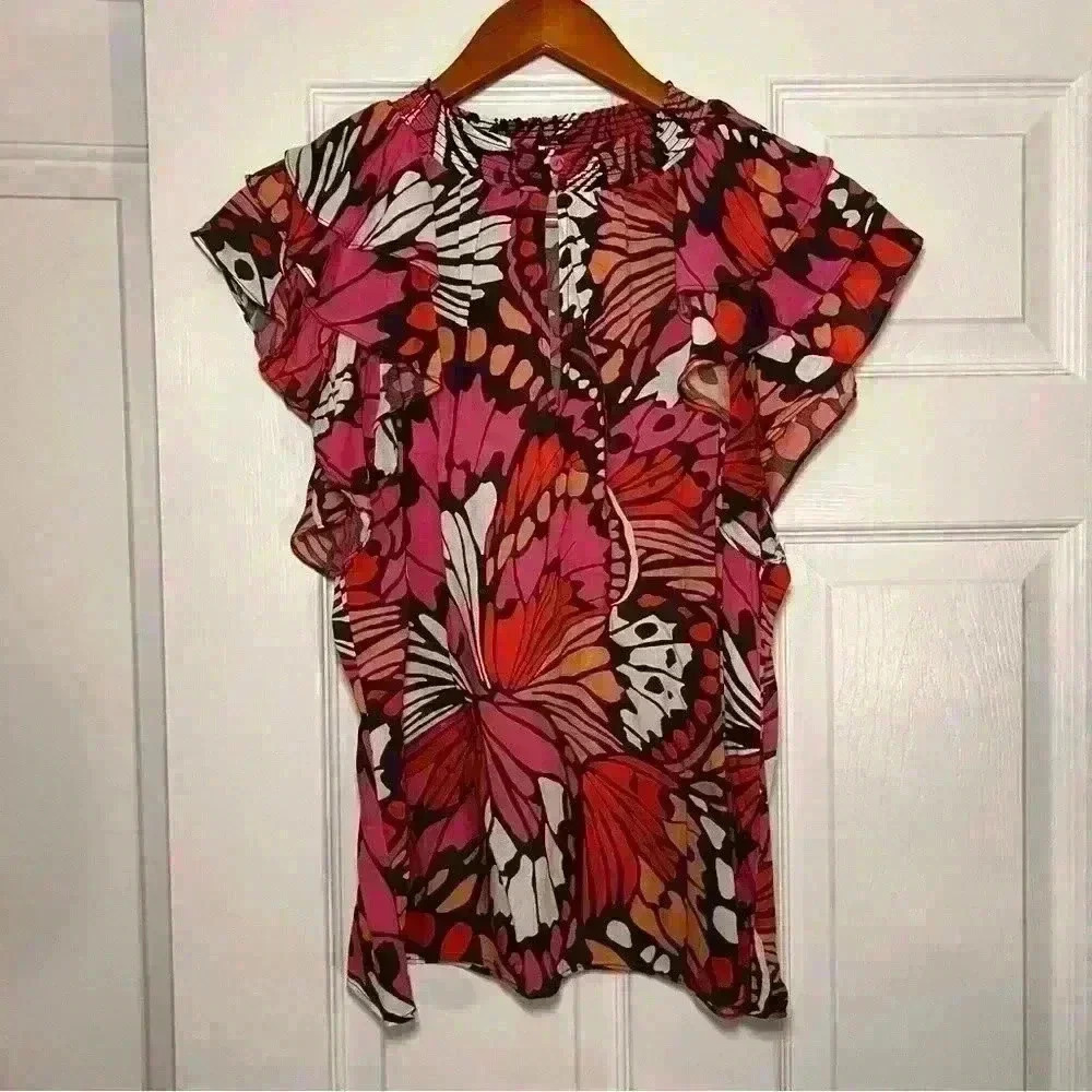 DR2 Daniel Rainn Flutter Sleeve Top